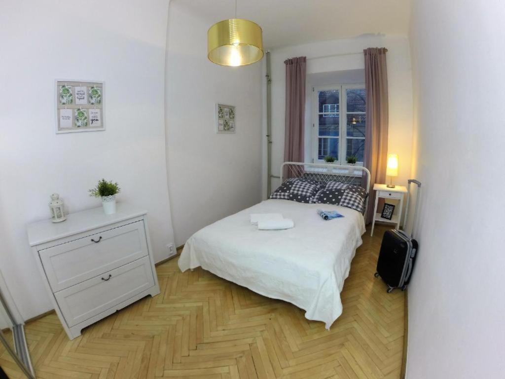 Apartamenty - Mi Old Town Swietojanska ワルシャワ エクステリア 写真