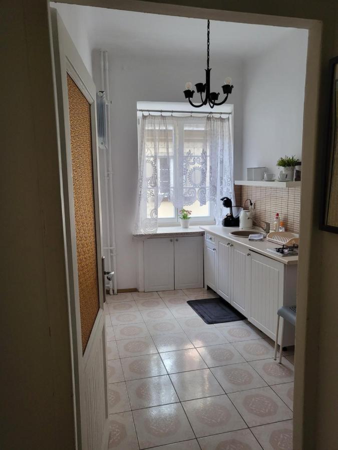 Apartamenty - Mi Old Town Swietojanska ワルシャワ エクステリア 写真